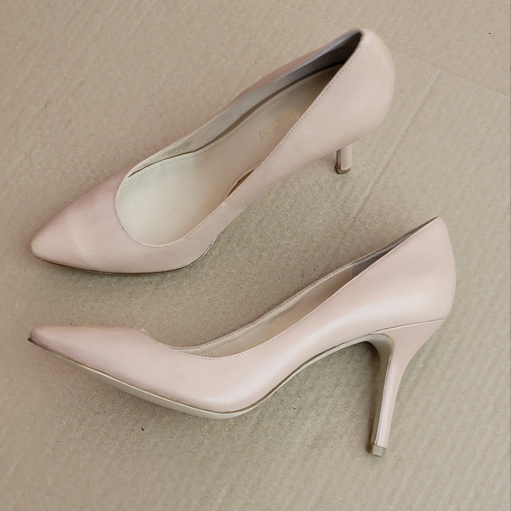 ENZO ANGIOLINI Call me Nude Pointy Toe Pump Heels Size 9.5